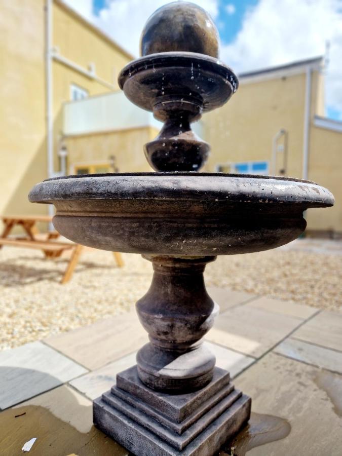 Сasa de vacaciones The Hamilton Luxury Let's- The Coach House With Hot Tub
