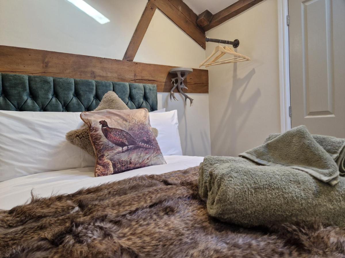 The Hamilton Luxury Let's- The Coach House With Hot Tub Сasa de vacaciones *